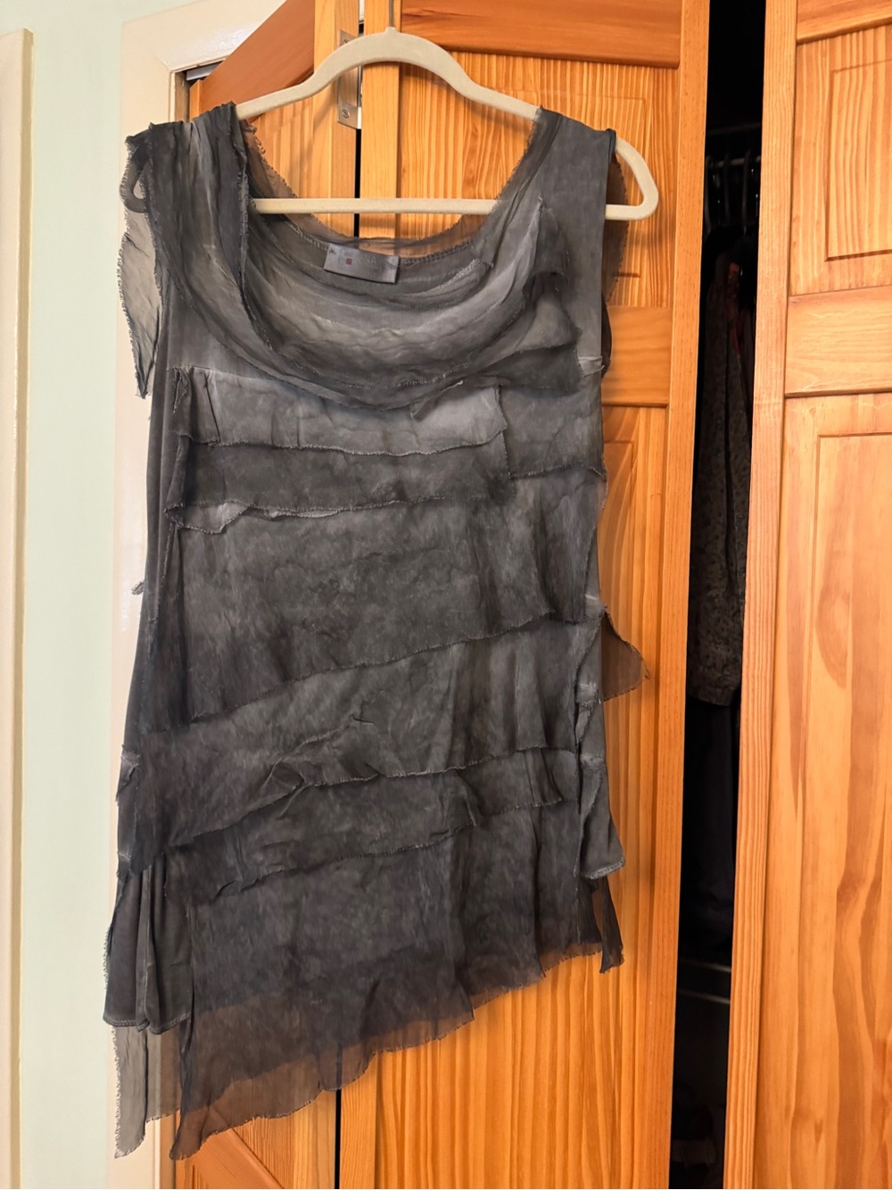Tina Stephens Women's Charcoal Layered Sleeveless Top